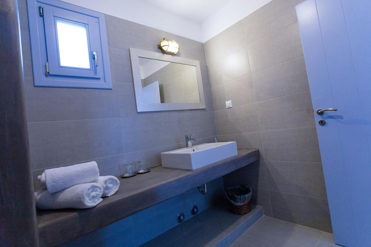 Petros Rooms Koufonisia Exterior photo
